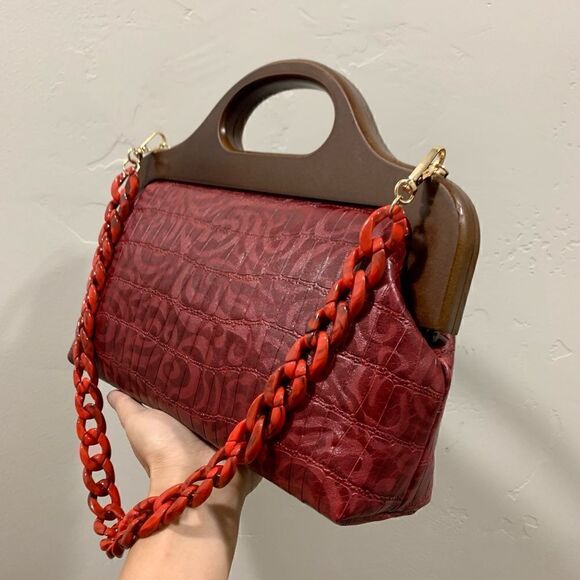 Burgundy Floral Embossed Cowhide Handmade Wooden Frame Top Handle Bag/Crossbody - Picture 8 of 16